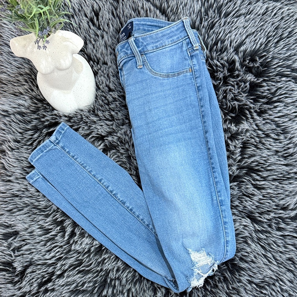 Light Blue Hollister Women's Jeggings